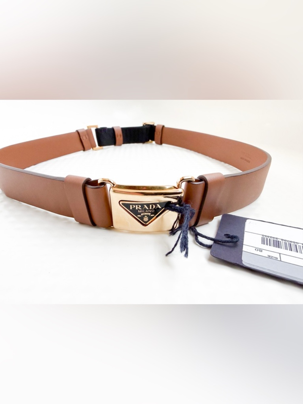NWT Prada Leather Belt with Enameled Metal Triangle Logo (City Calf) in Cognac - Picture 4 of 14